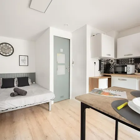 Moderne - Proximite Gare Et Espace Exterieur